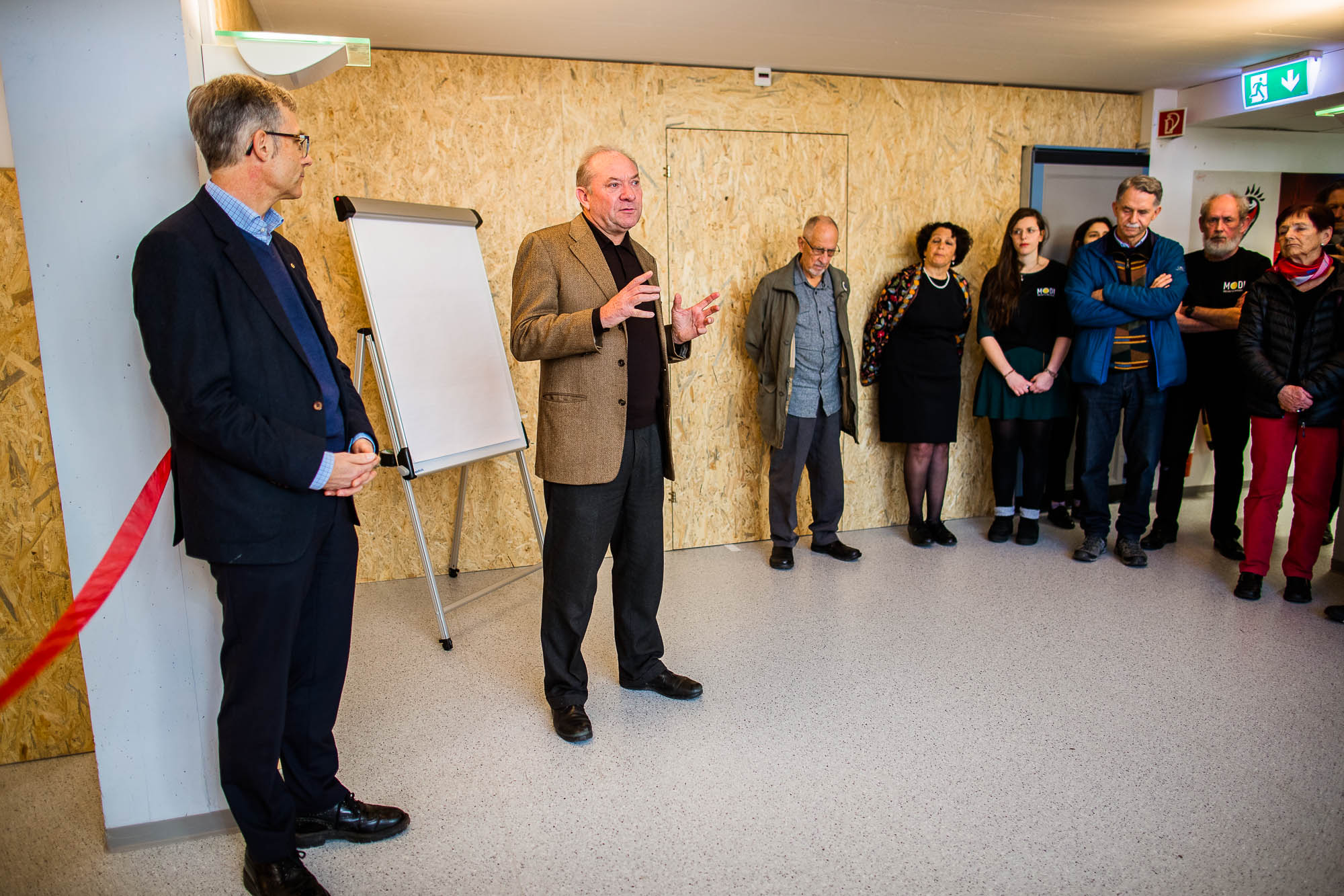 Export x3 1DX23094 Business 2020 Opening MOBI